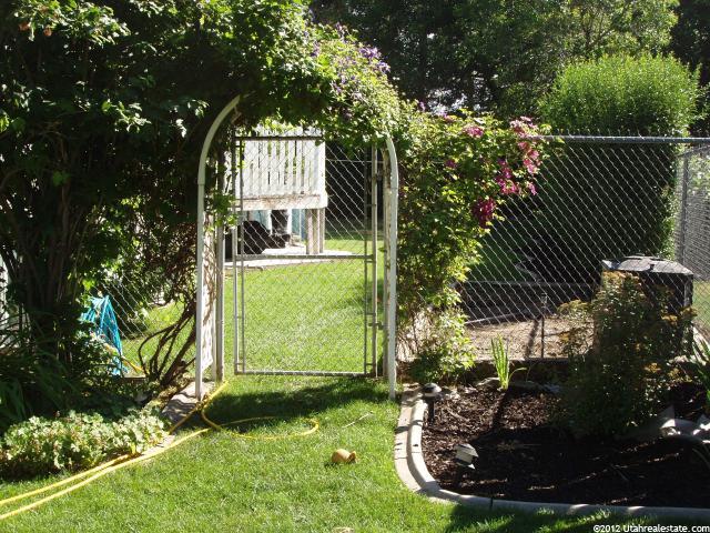 649 W 3850 S, Riverdale, UT 84405 — photo 12