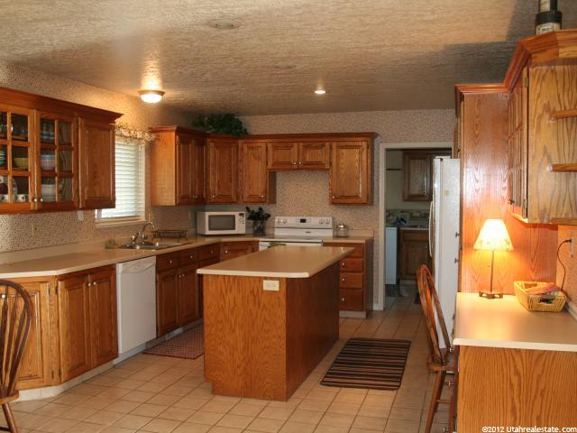170 S 800 W, Smithfield, UT 84335 — photo 2