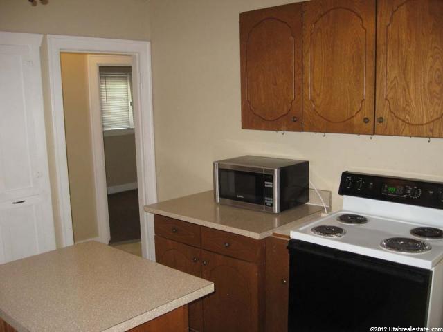 831 E Binford St, Ogden, UT 84401 — photo 2