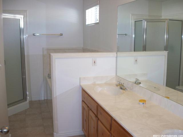 2211 E Deerview Dr N, Layton, UT 84040 — photo 6
