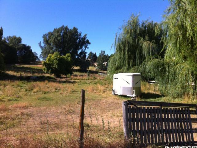 628 E Anderson Ave N, Hyrum, UT 84319 — photo 2