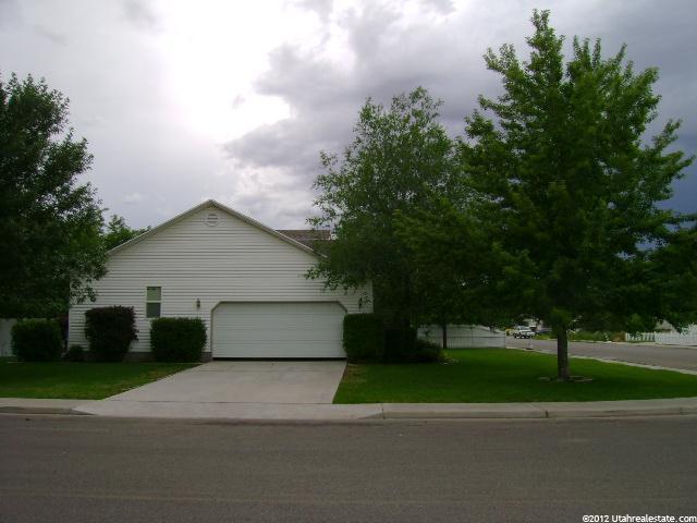1067 W 1580 S, Vernal, UT 84078 — photo 2