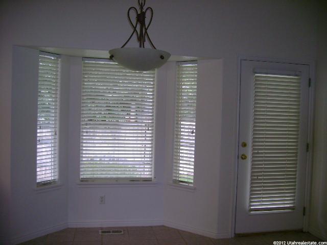 1067 W 1580 S, Vernal, UT 84078 — photo 4