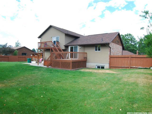 2116 N 2350 E, Layton, UT 84040 — photo 9