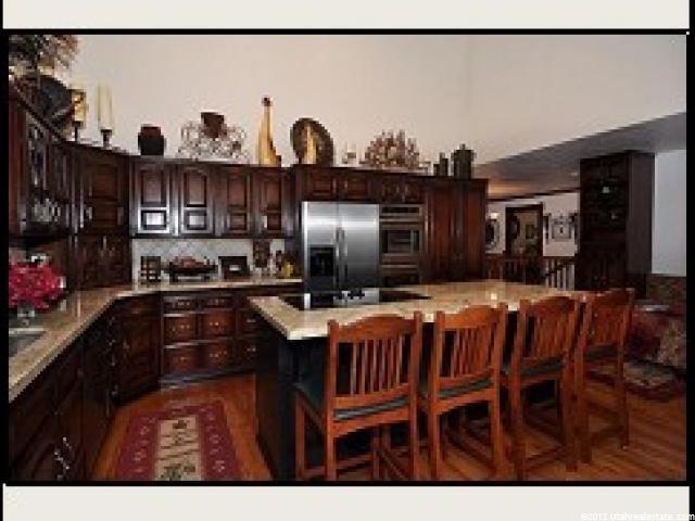 2586 S 1825 E, Ogden, UT 84401 — photo 11