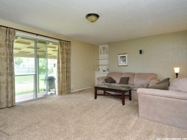 5045 S 2275 W, Roy, UT 84067 — photo 2