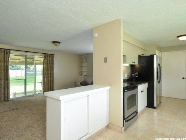 5045 S 2275 W, Roy, UT 84067 — photo 5