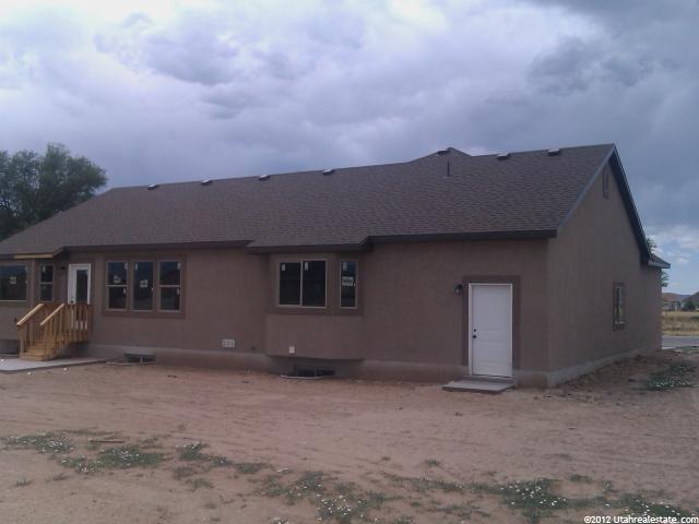 165 S 3600 W, Layton, UT 84041 — photo 3