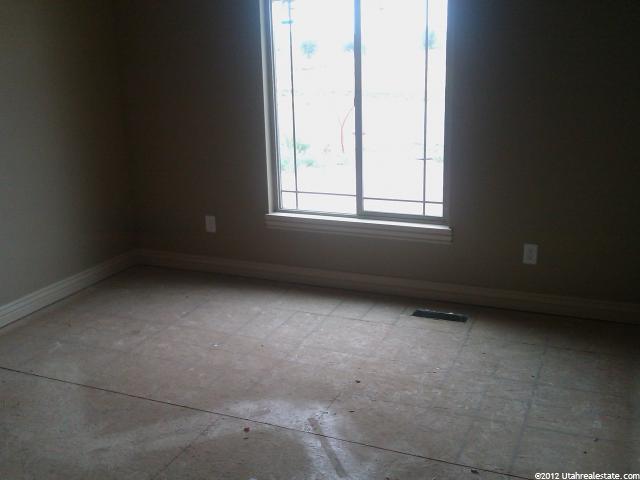 165 S 3600 W, Layton, UT 84041 — photo 4