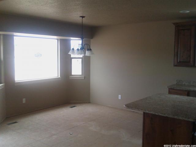 165 S 3600 W, Layton, UT 84041 — photo 7
