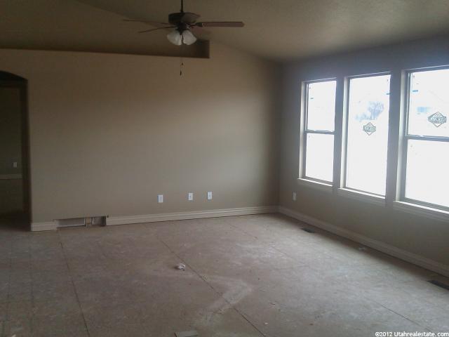 165 S 3600 W, Layton, UT 84041 — photo 10