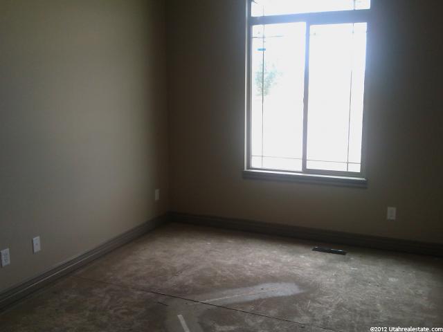 149 S 3600 W, Layton, UT 84041 — photo 6
