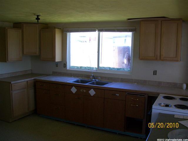 9535 N 9000 E, Tridell, UT 84076 — photo 5