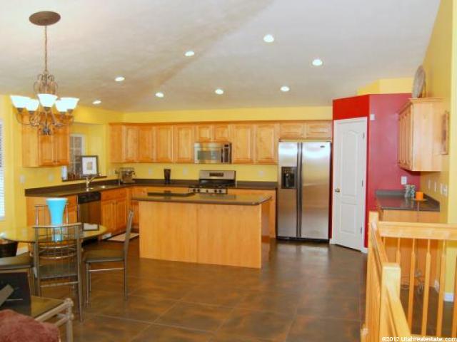 290 E Regent Park Ct S, Midvale, UT 84047 — photo 6