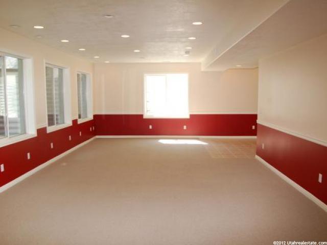 290 E Regent Park Ct S, Midvale, UT 84047 — photo 9