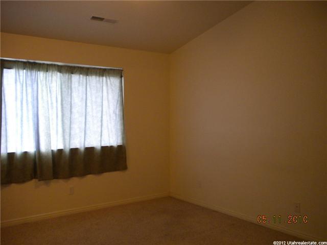 2479 W 1600 N, Clinton, UT 84015 — photo 2