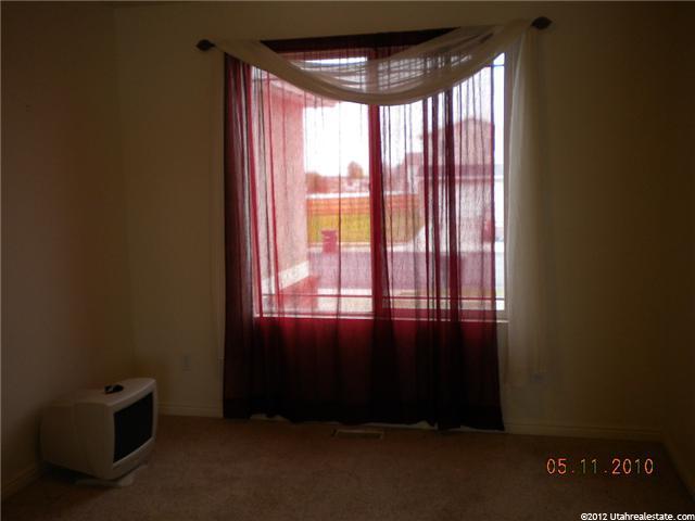 2479 W 1600 N, Clinton, UT 84015 — photo 4