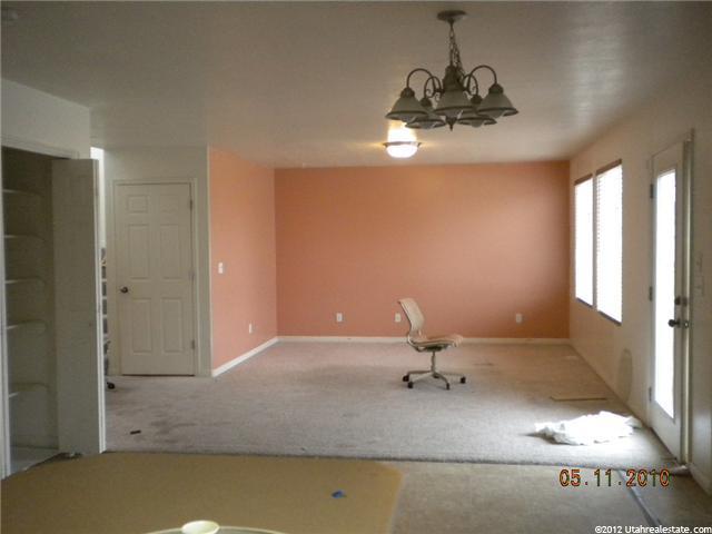 2479 W 1600 N, Clinton, UT 84015 — photo 5