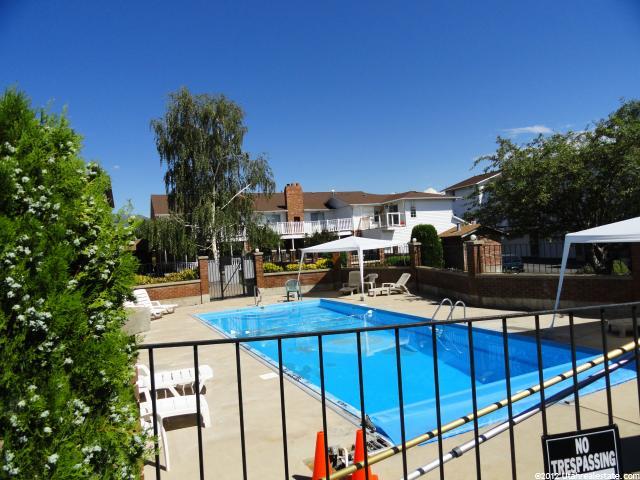 5545 S 2100 W #D-19, Roy, UT 84067 — photo 11