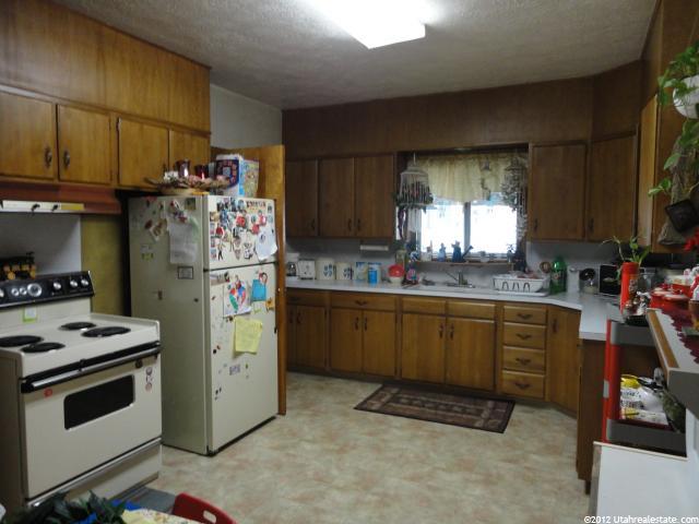 792 W 100 N, Provo, UT 84601 — photo 6