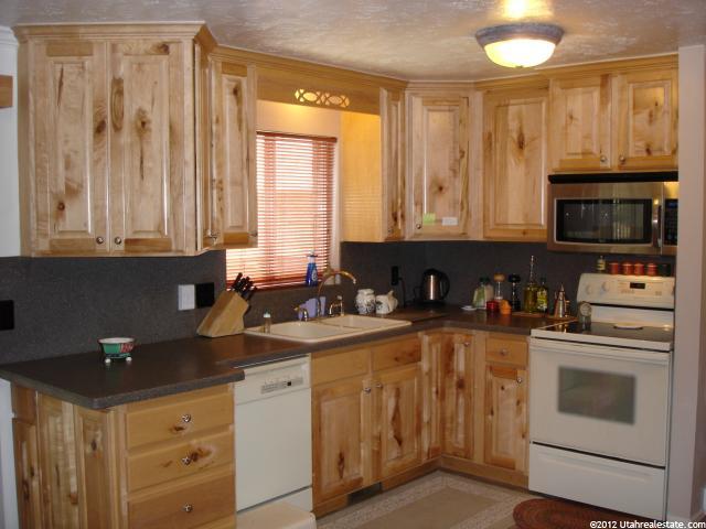 2240 E 4500 S #17, Holladay, UT 84117 — photo 2