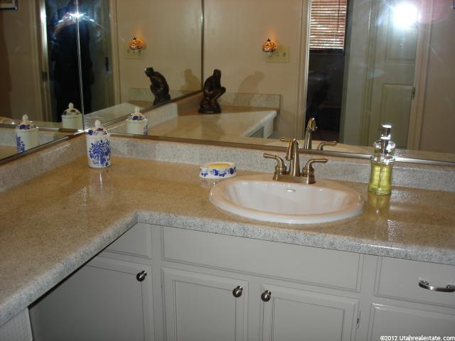 2240 E 4500 S #17, Holladay, UT 84117 — photo 6