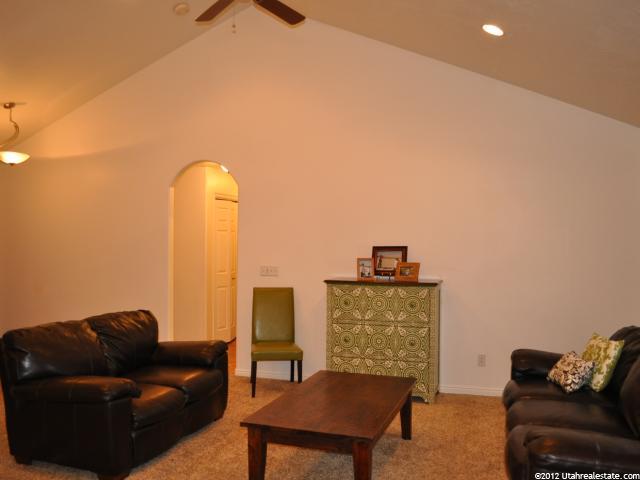 2922 W 3450 N, Farr West, UT 84404 — photo 8