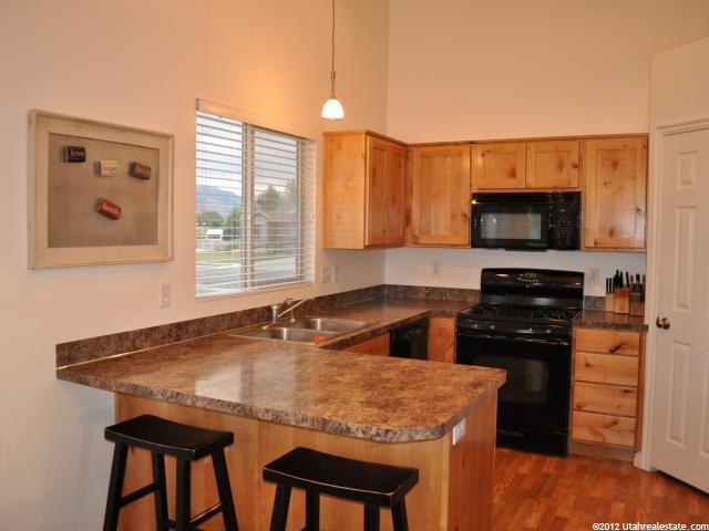 2922 W 3450 N, Farr West, UT 84404 — photo 9