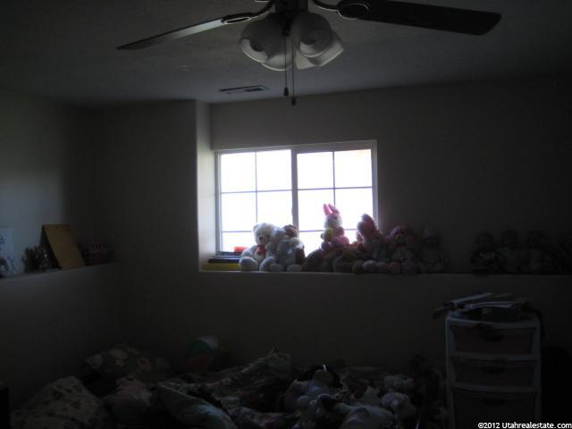 5075 S 3195 W, Roy, UT 84067 — photo 12