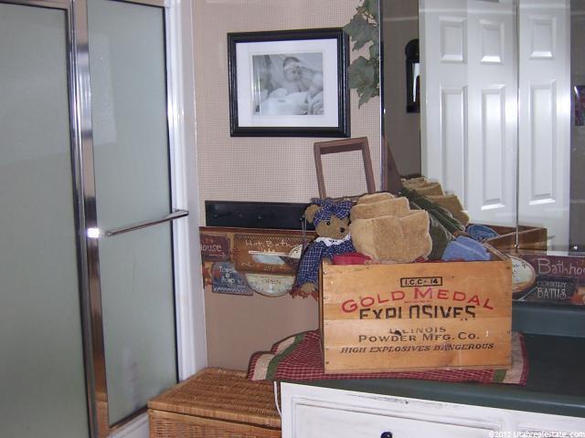 15 S 200 St E, Fairview, UT 84629 — photo 9