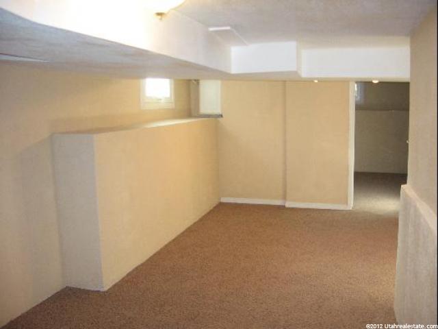 576 Chester, Ogden, UT 84404 — photo 9