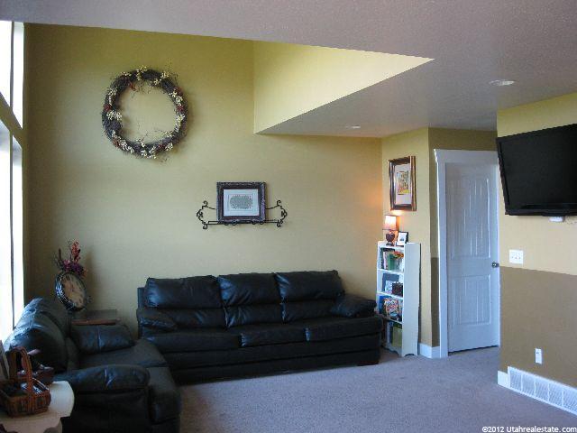 356 S 1285 E, Hyrum, UT 84319 — photo 2