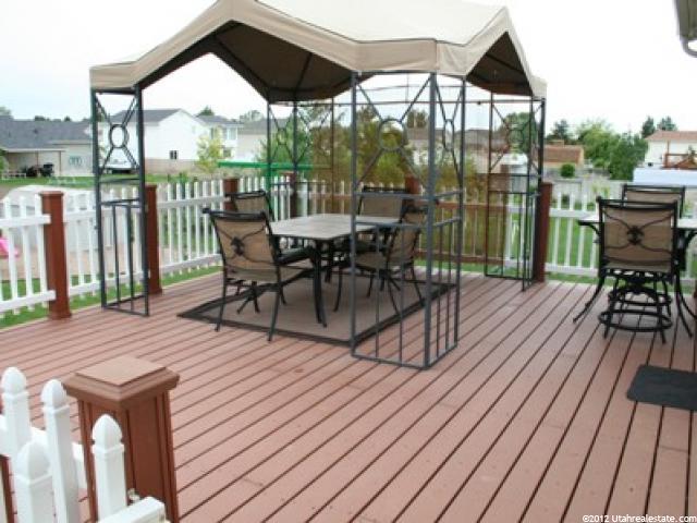 2877 W 2175 N, Clinton, UT 84015 — photo 11