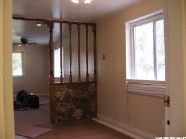 38 E Phillips St, Layton, UT 84041 — photo 9