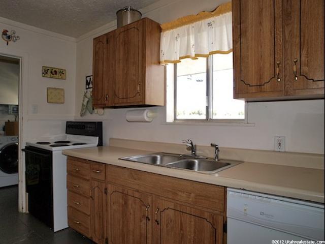 1032 W Ropcke, Murray, UT 84123 — photo 10