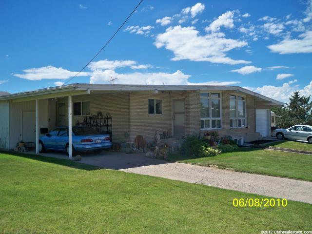 67 W 2000 N, Sunset, UT 84015 — photo 4