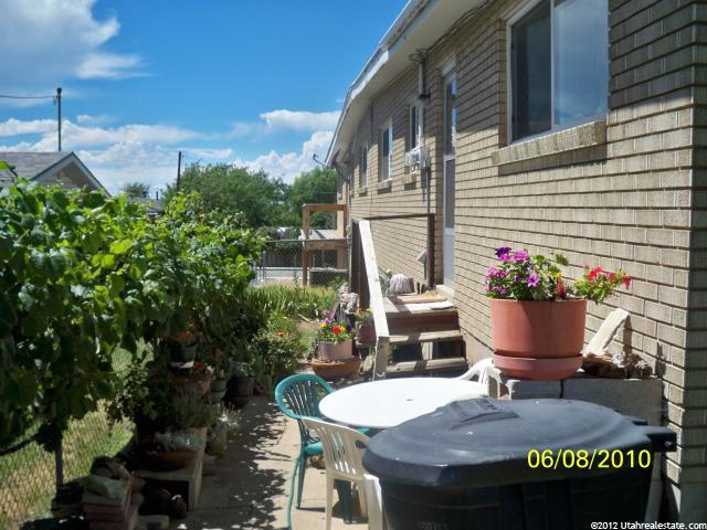 67 W 2000 N, Sunset, UT 84015 — photo 6