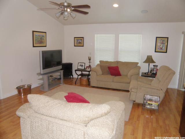 763 S 425 E, Brigham City, UT 84302 — photo 9