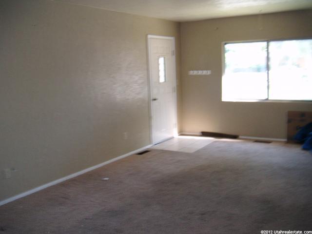 2096 W 4800 S, Roy, UT 84067 — photo 2