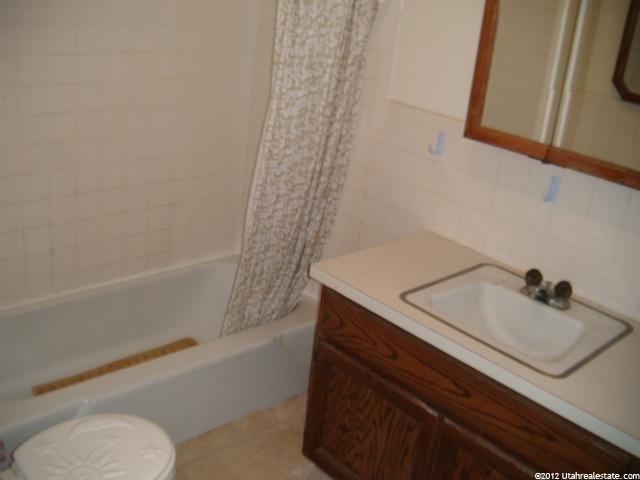 2096 W 4800 S, Roy, UT 84067 — photo 3