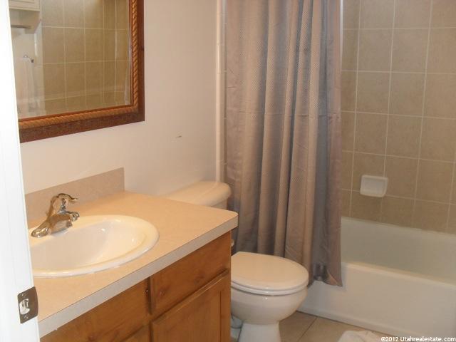 818 E St Andrews, Syracuse, UT 84075 — photo 7