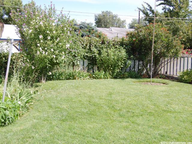 162 W 1800 N, Sunset, UT 84015 — photo 11