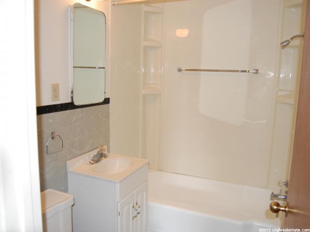 162 W 1800 N, Sunset, UT 84015 — photo 8