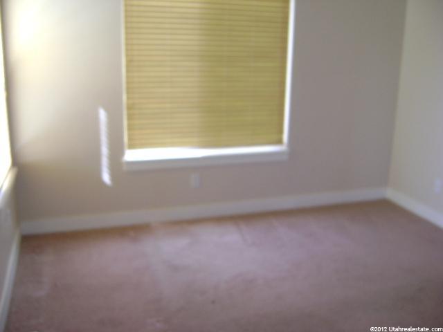 8960 S Heights Dr, Sandy, UT 84094 — photo 3