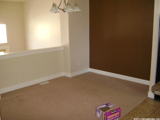 8960 S Heights Dr, Sandy, UT 84094 — photo 9