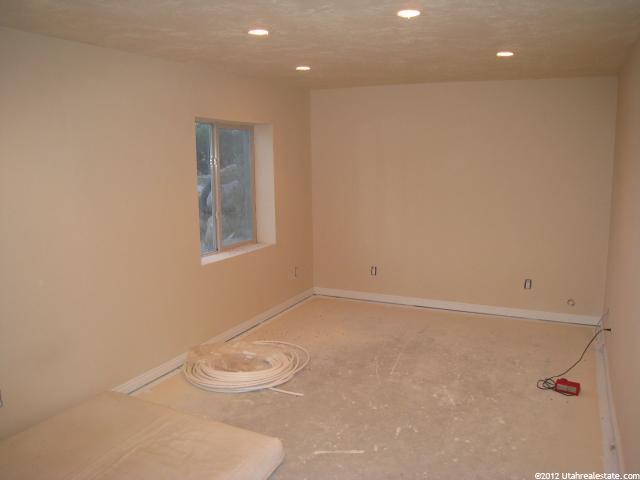 2004 E Fielding Hill Ln, Draper (UT Cnty), UT 84020 — photo 12