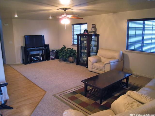 2004 E Fielding Hill Ln, Draper (UT Cnty), UT 84020 — photo 4