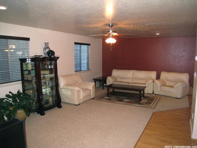 2004 E Fielding Hill Ln, Draper (UT Cnty), UT 84020 — photo 5