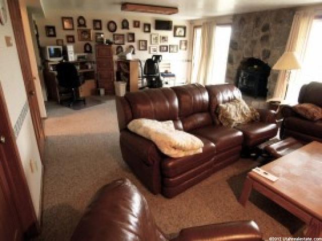 565 E 400 S, Preston, ID 83263 — photo 6
