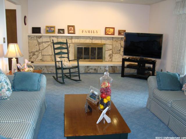 1020 S Davis Blvd, Bountiful, UT 84010 — photo 2